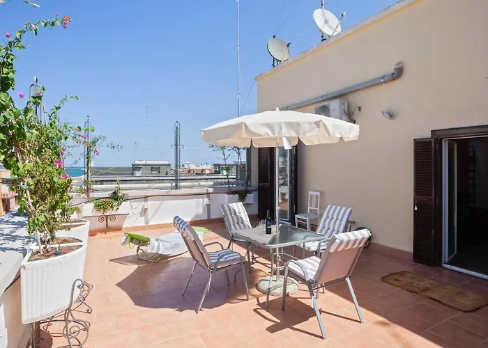 La Bella Vista Bari Sea View Terrace Flat